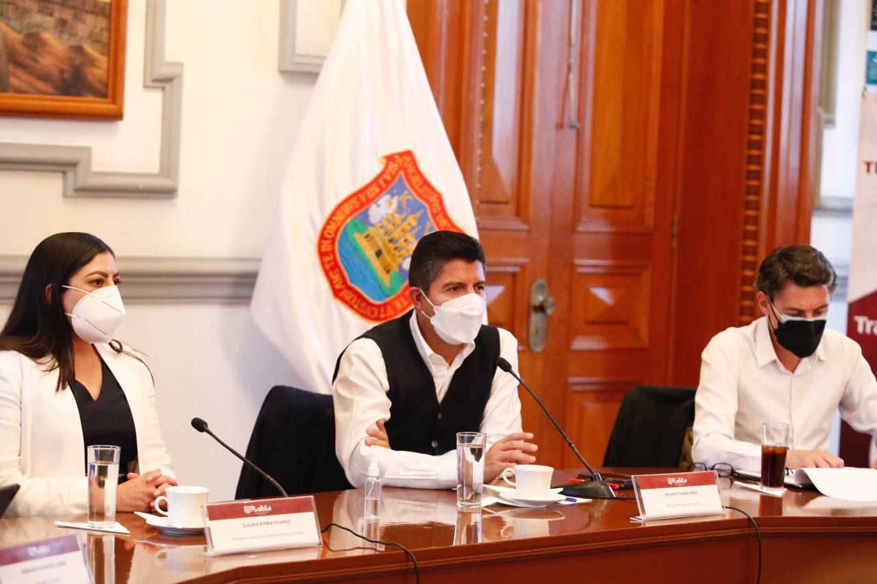 Evaluará Eduardo Rivera continuidad de contratos municipales