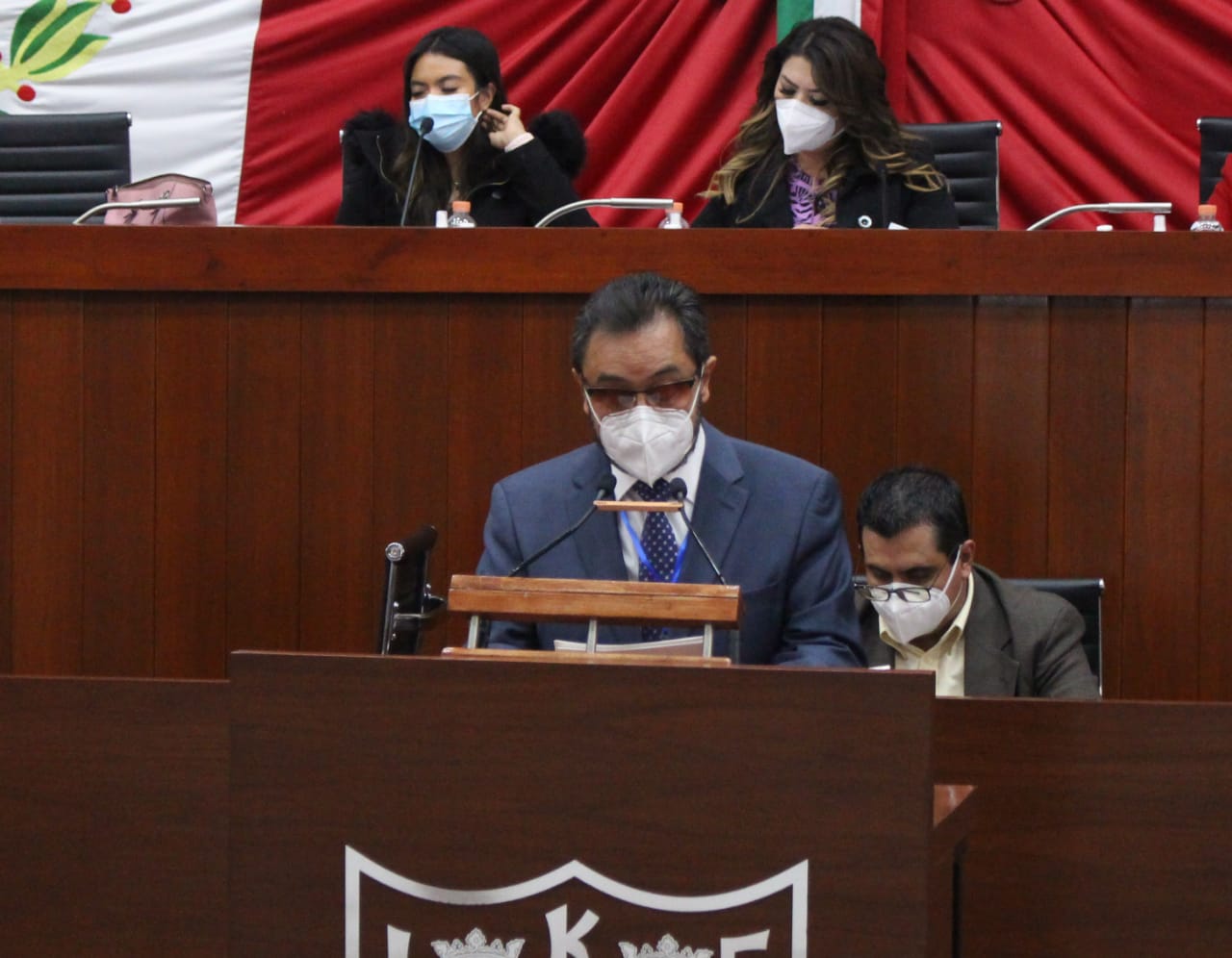 Revelan irregularidades en transición de diputados locales