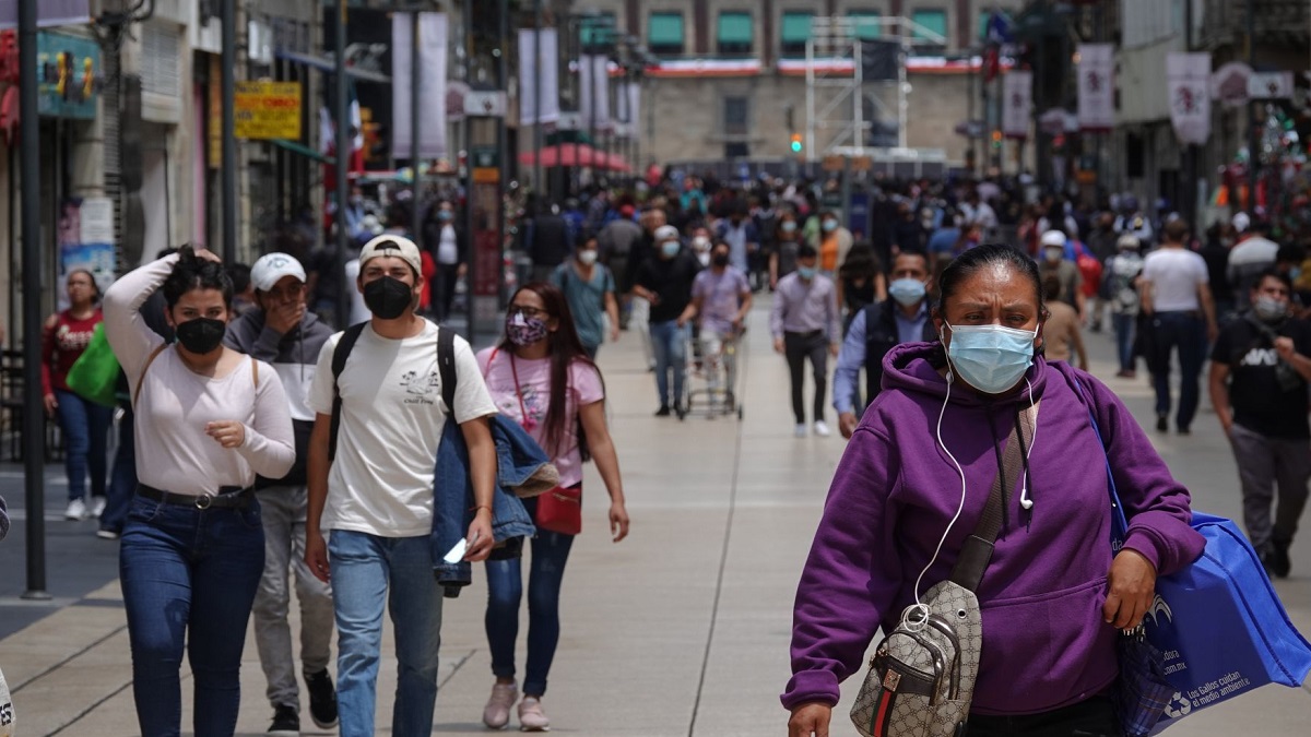 México registra 15,586 contagios nuevos de Covid-19 en el último día