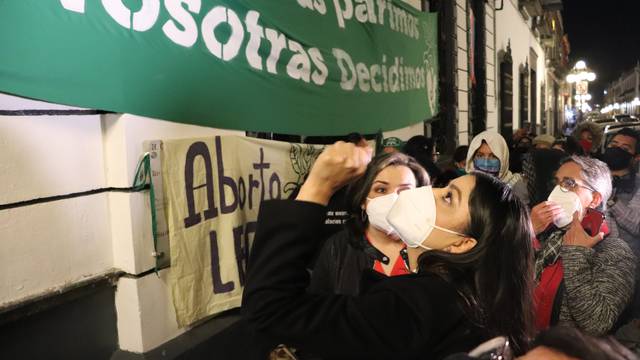 En mi gobierno rompimos con paradigmas y estereotipos: Rivera Vivanco