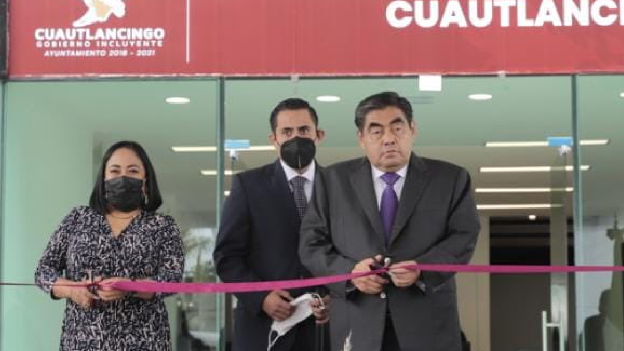 Con la presencia del Gobernador Barbosa el Ayuntamiento de Cuautlancingo inauguró su nuevo Centro Integral de Servicios