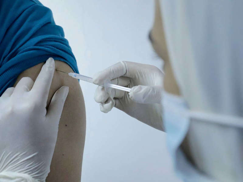 Esto dice la Organización Mundial de la Salud sobre terceras dosis anticovid