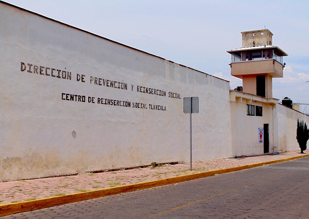 Piden a Lorena Cuéllar modificar designaciones en la CES y CERESO