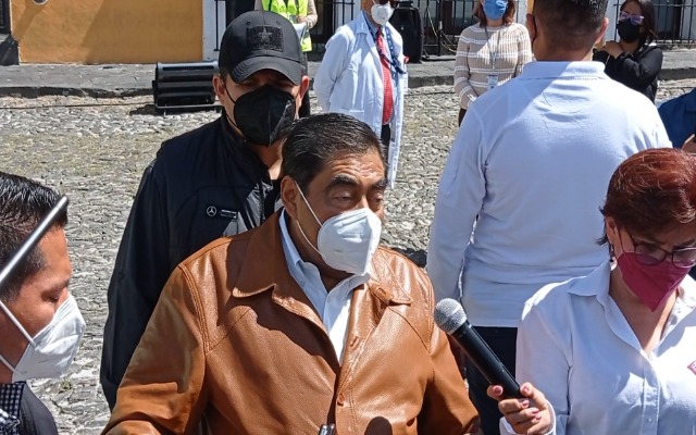 Afirma Barbosa que en Puebla se continuarán implementando medidas de alerta máxima contra el Covid
