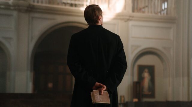 ¿Qué es un antipapa?: Un usurpador en el más alto cargo de la iglesia católica 