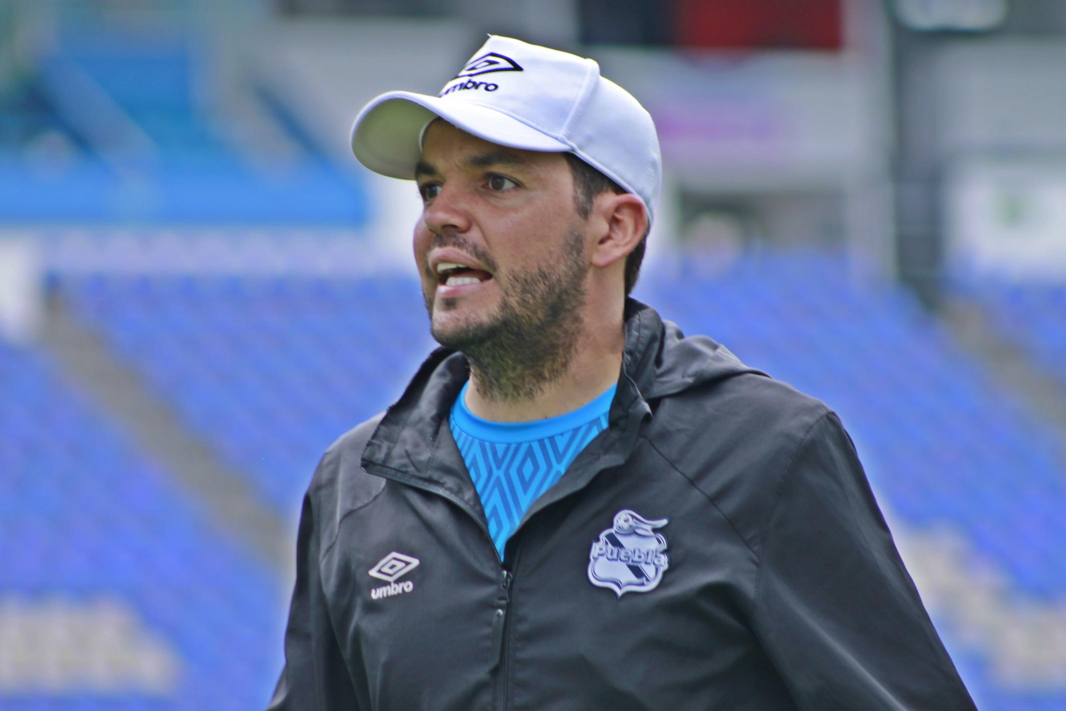 Puebla ya trabaja pensando en derrotar al Cruz Azul en el Cuauhtémoc