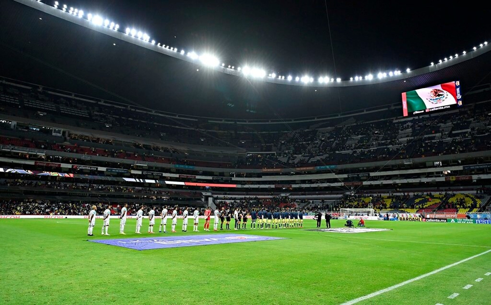 Critican en redes ampliación de aforo del estadio Azteca al 75%