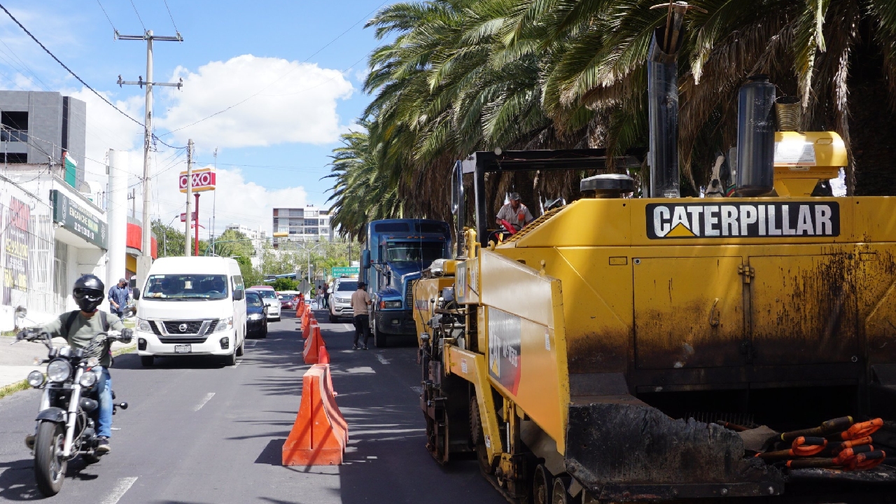 ¡Tome precauciones! Iniciaron los trabajos de rehabilitación de la Recta a Cholula 