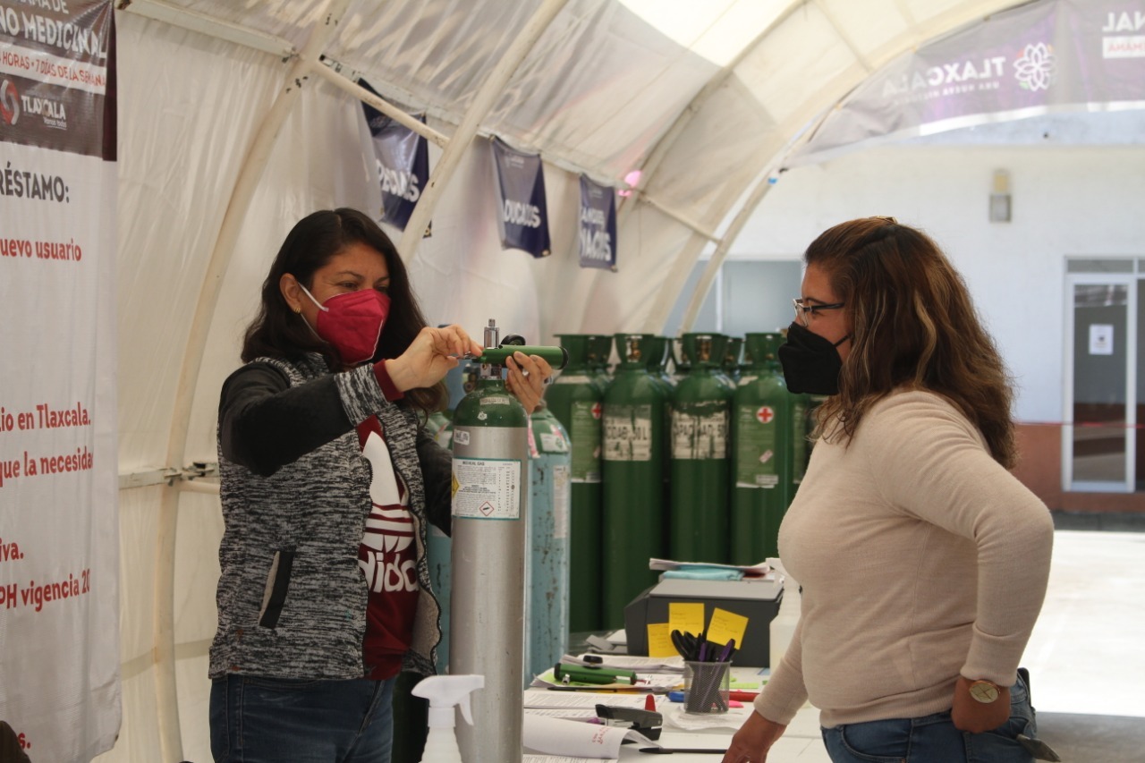 Kioscos otorgaron mil 651 atenciones de recarga de oxígeno gratuito a enfermos de covid-19