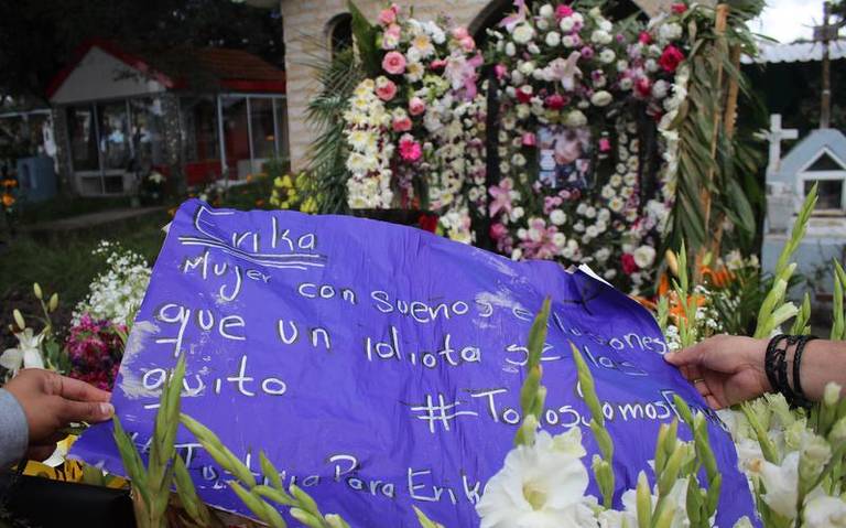 En el municipio de Lázaro Cárdenas alcalde lamenta feminicidio ocurrido.