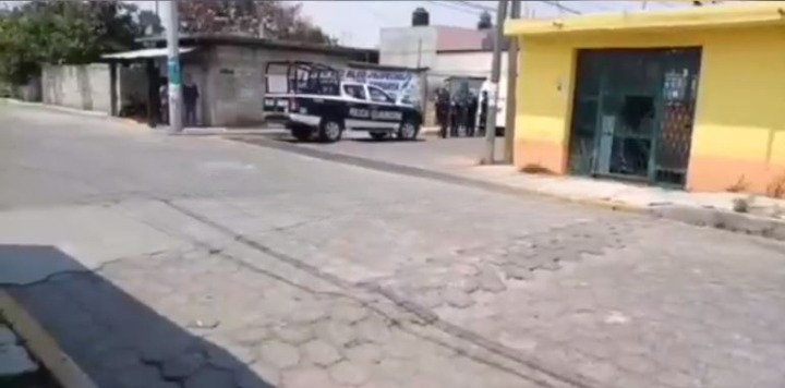 Niño de dos años pierde la vida al caer en una cubeta con agua en Zacatelco, Tlaxcala