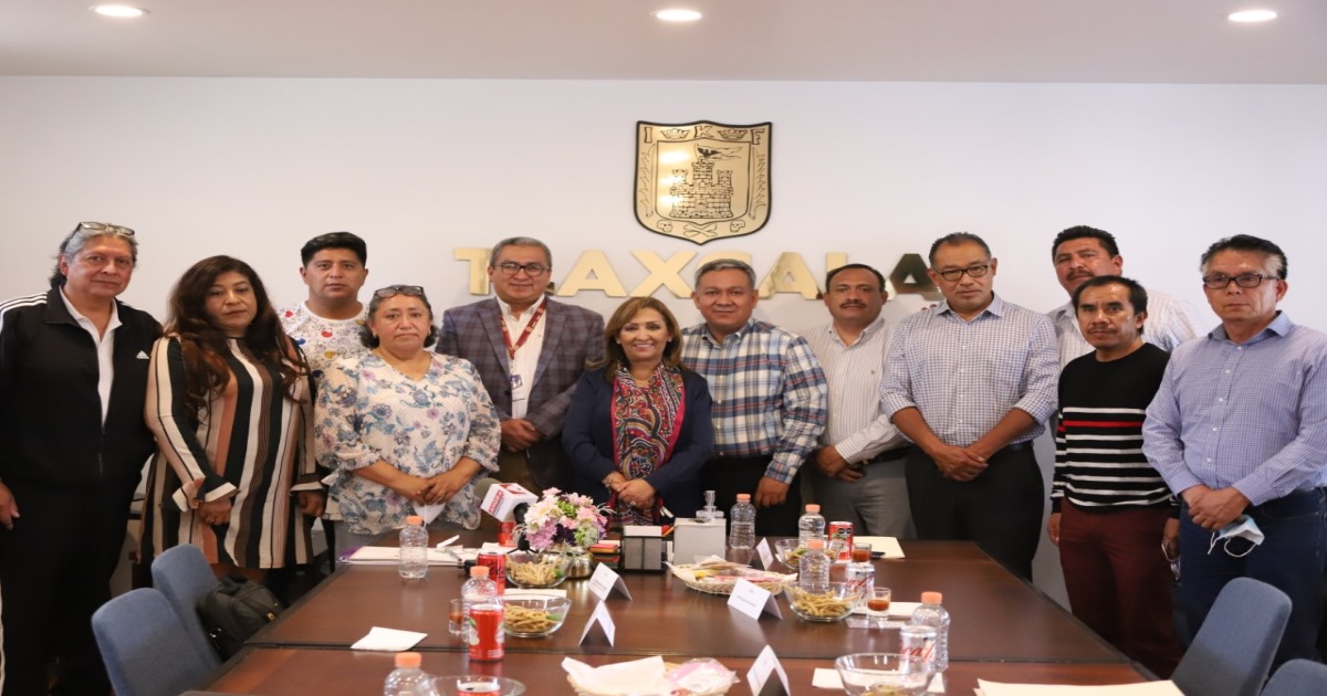 Refrenda Gobernadora del Estado compromiso con docentes de educación física de la SEPE-USET