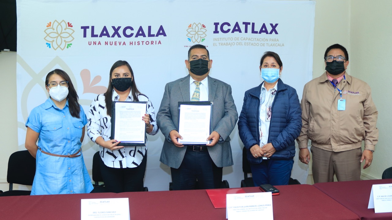 Facilitan asociación de mujeres tlaxcaltecas e ICATLAX cursos de capacitación al sector femenil