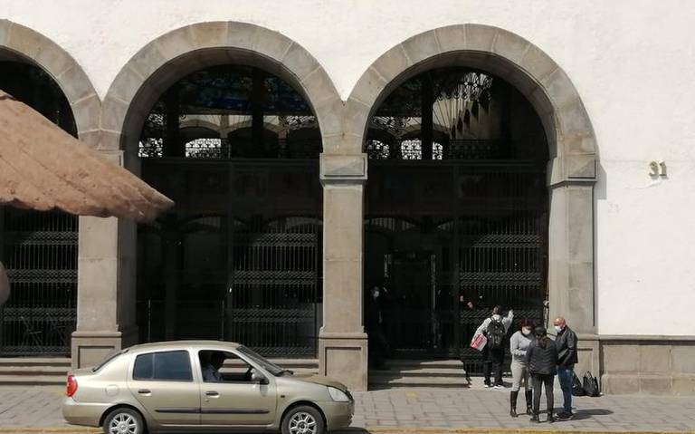Ayuntamientos de Cuaxomulco y Lázaro Cárdenas buscan que sus tesoreros sean reconocidos en su cargo