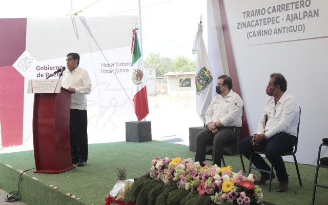 Promete Barbosa entregar patrullas a municipios para mejorar seguridad pública