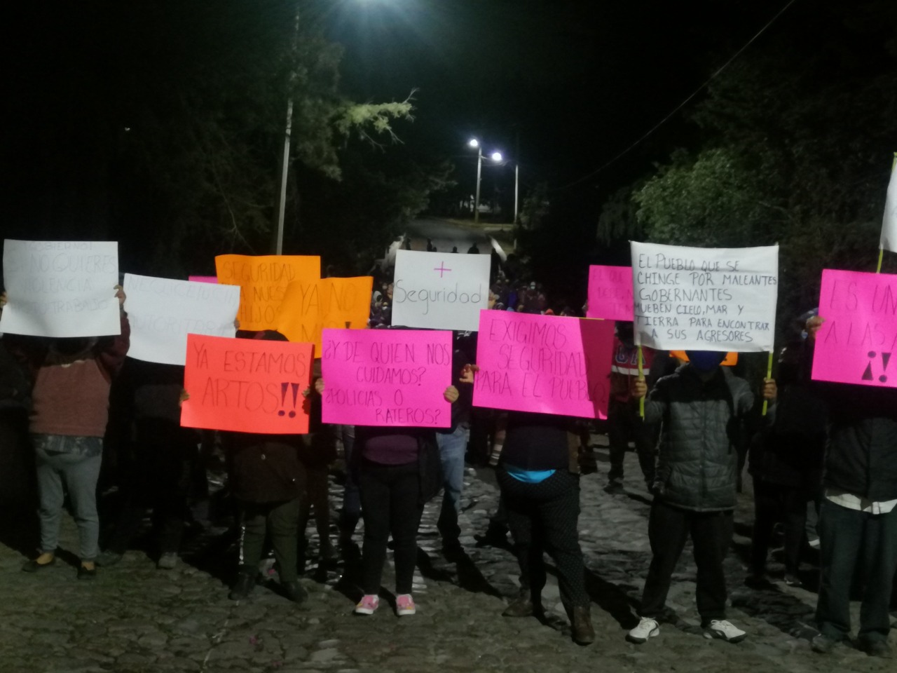 Son autoridades las responsables del linchamiento en Tlalcuapan, espetan pobladores