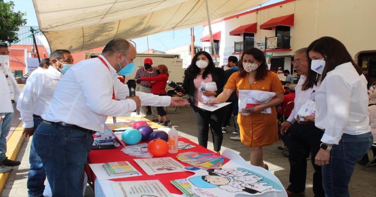 Registra SESA asistencia de 80 personas en Primera Feria del Migrante 2022