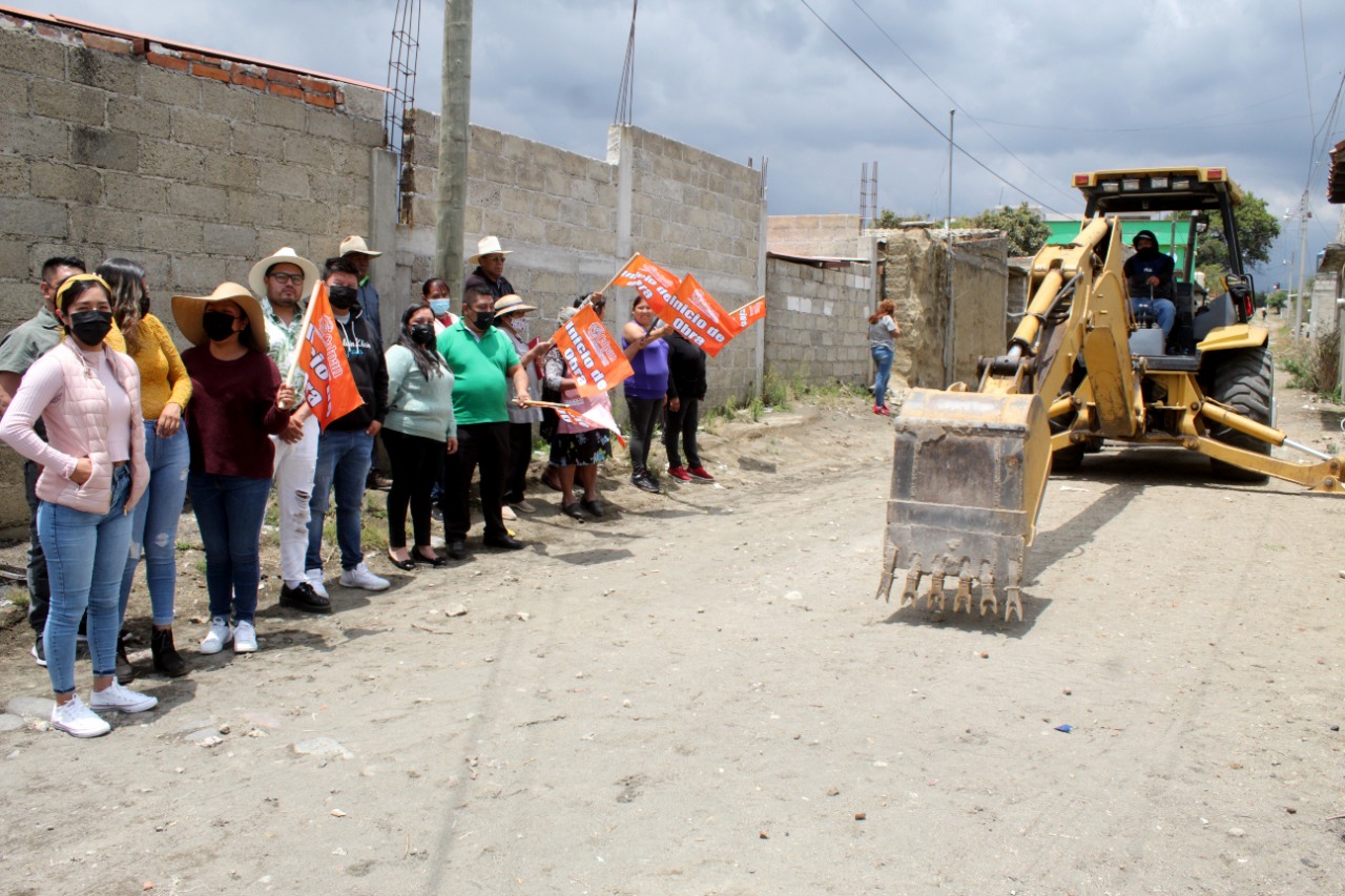 Beneficia Fernando Castellanos a Calpenses con inicio de obras en la cabecera municipal