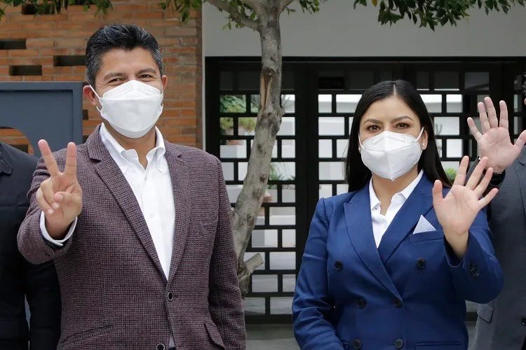Señala Barbosa presunto acuerdo político entre presidentes municipales de Puebla