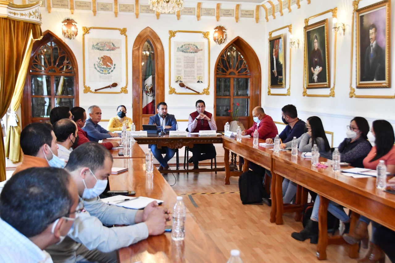 Acuerdan trabajo coordinado Gobierno Estatal y Municipal con empresarios instalados en Huamantla