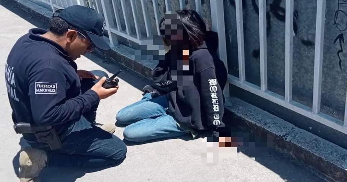 Frustran intento de suicidio en puente del Cobat 01