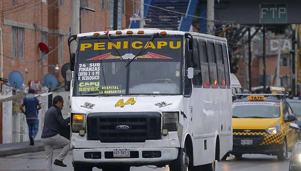 Ayuntamiento prevé reubicar 70 rutas del Centro Histórico
