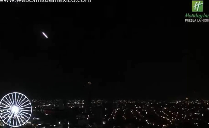 Caída de meteorito fue captado en Puebla, además de que se observó en otros 5 estados