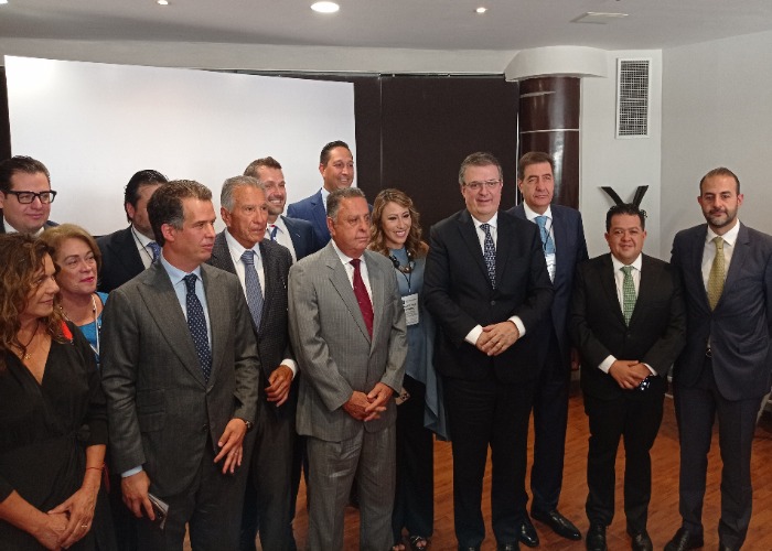 Ebrard ve potencial en Puebla para atraer inversiones de Medio Oriente