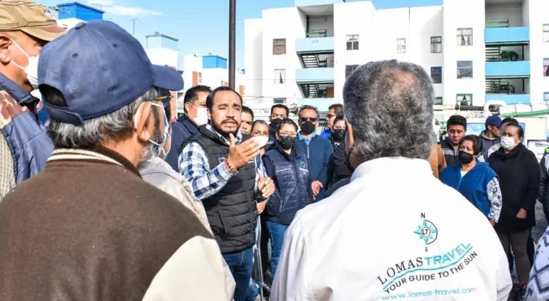 Pablo Badillo se compromete a brindar mejoras en San Rafael Atlixtac