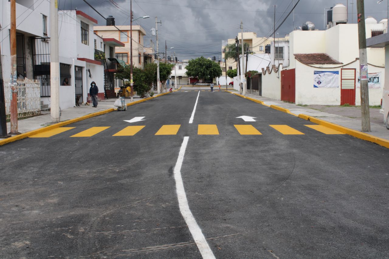 Ariadna Ayala sigue trabajando por todas las comunidades en Atlixco; arrancan y se inauguraron obras en beneficio de la población