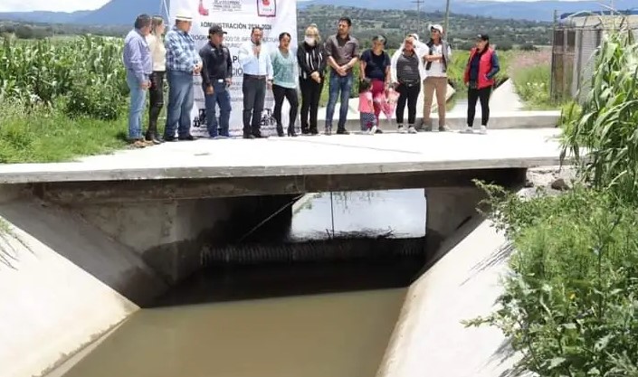 Alcalde de Tetla resuelve problemáticas en las comunidades
