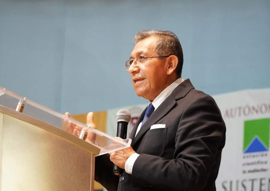 Es Serafín Ortiz nuevo rector de la UATx