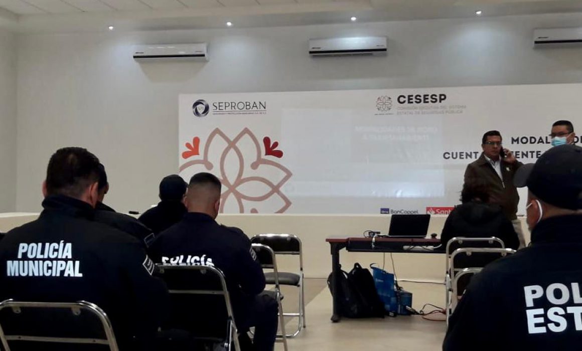 Policías de Tlaxcala reciben capacitación para prevenir delitos bancarios