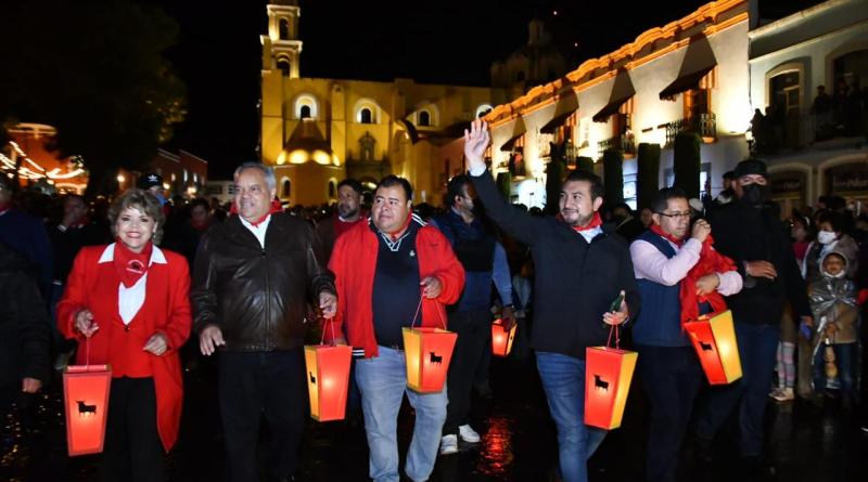 Se realiza el “Desfile de Burladeros” como parte de la feria de Huamantla 
