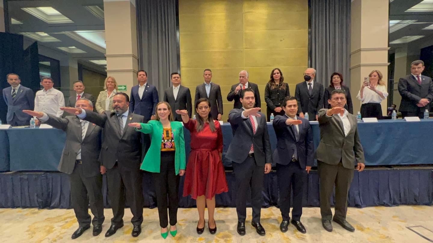 Toma protesta Ariadna Ayala como copresidenta de la mesa directiva de la red nacional de alcaldes de pueblos mágicos