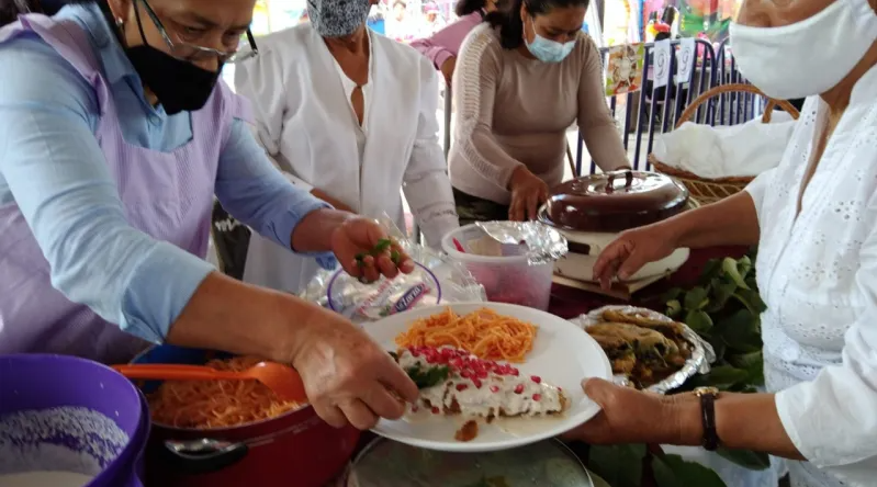 Con éxito concluyó Festival de Chiles en Nogada en la Feria Teolocholco 2022
