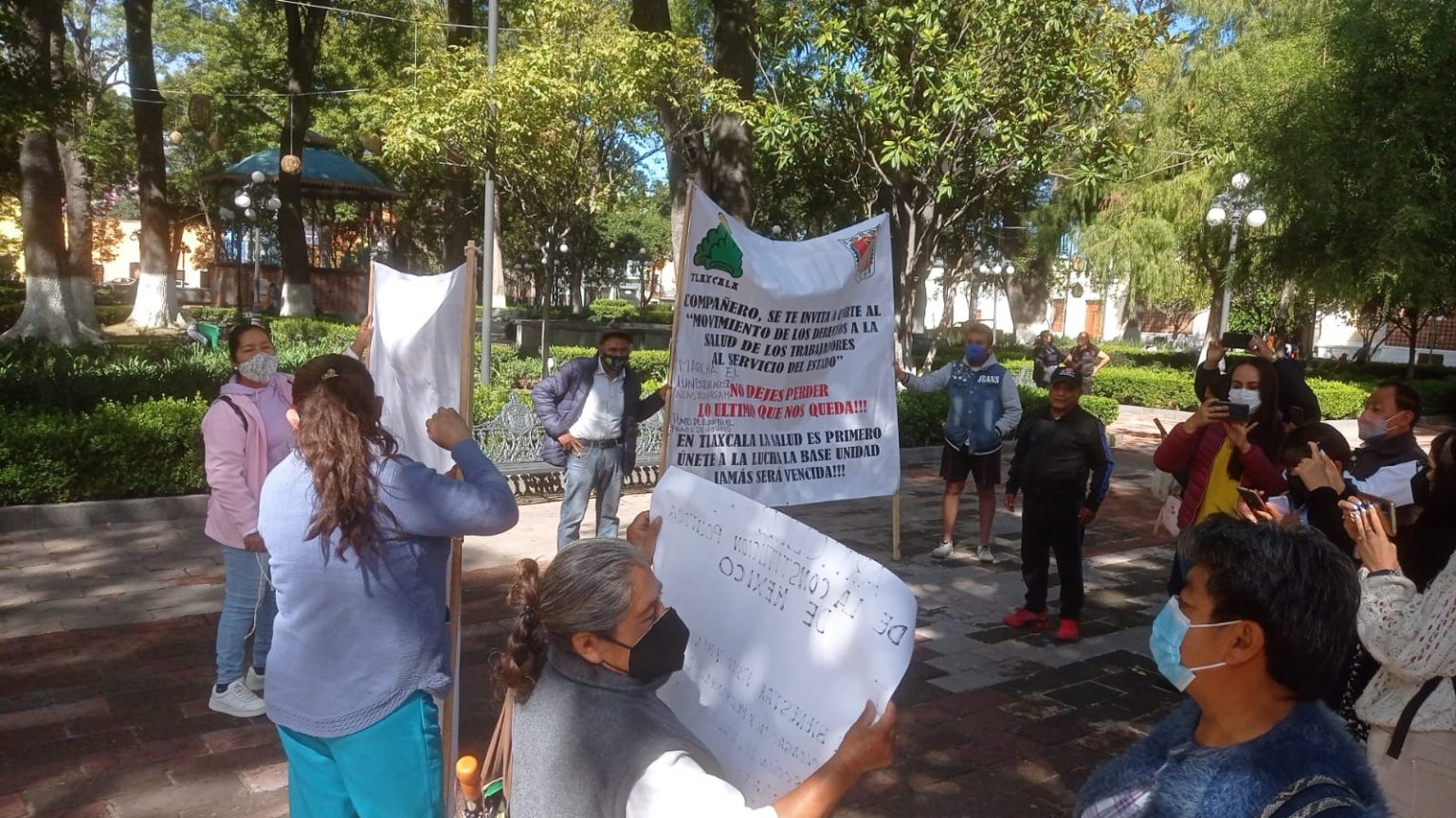 Nuevamente sindicalizados exigen regularizar abasto de medicamentos