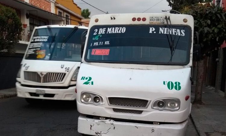 Maleantes asaltan la ruta 2-A en Colombres; policía logra detener a 2 presuntos delincuentes