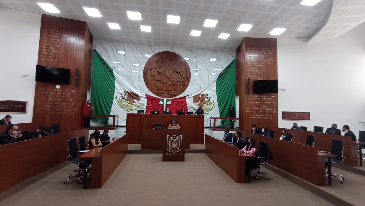 Aportan tlaxcaltecas 11.6 mdp para sus diputados