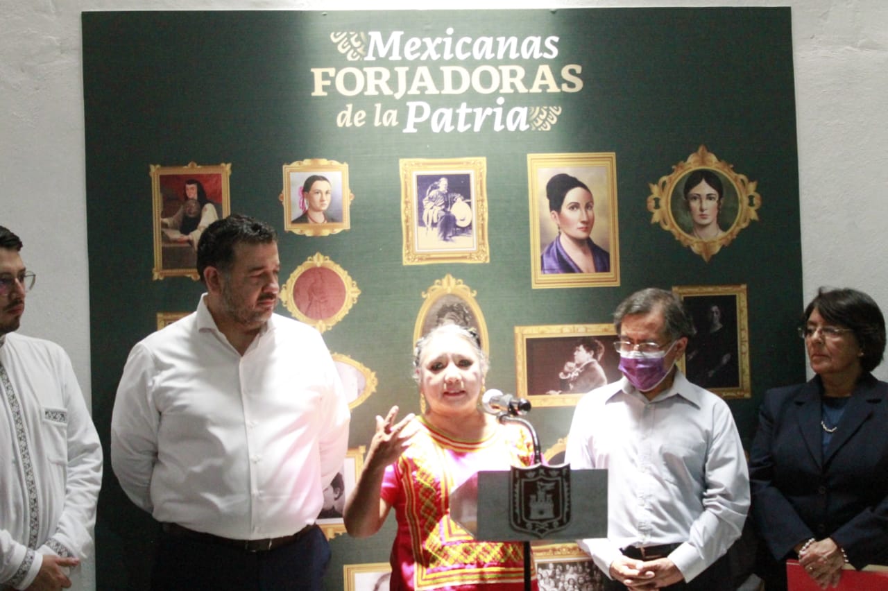 Inauguran en Tlaxcala exposición de obras de mujeres mexicanas