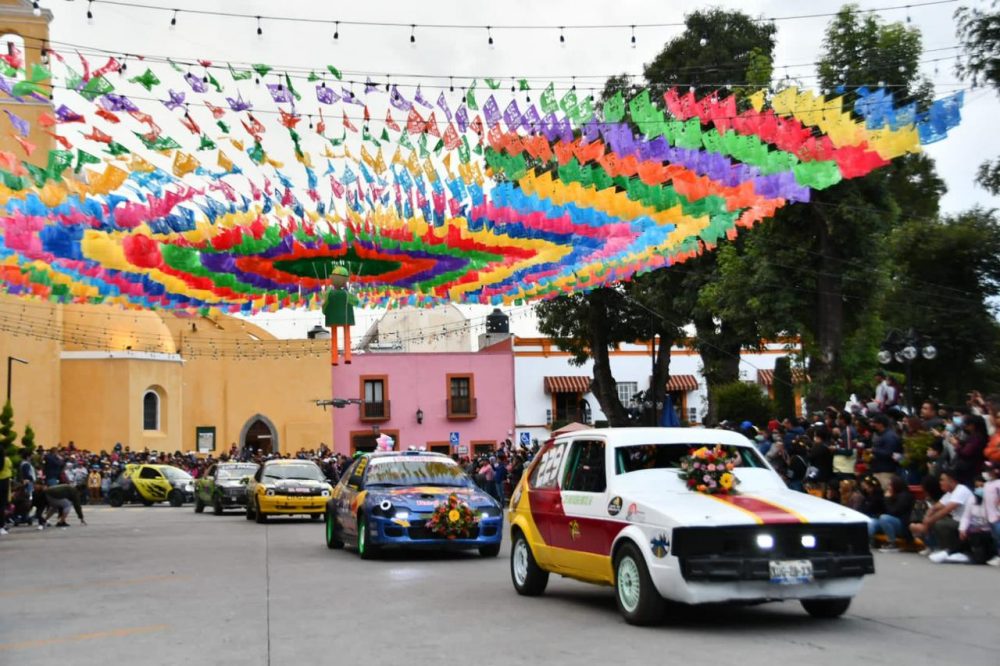 Una fiesta multicolor se vivió en el Desfile de Carcachas 2022