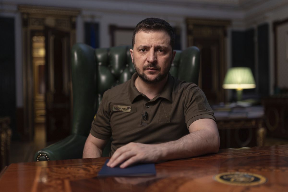 Solicita Zelensky a la comunidad internacional prohibir la entrada a todos los ciudadanos rusos