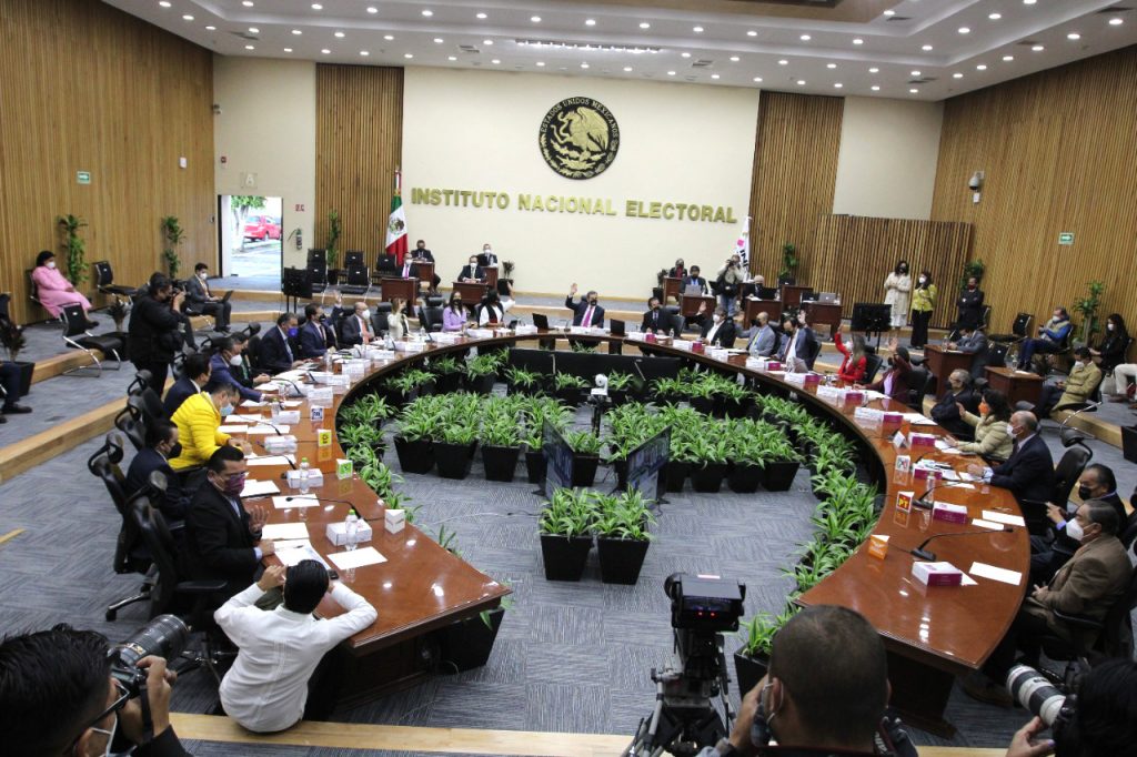 Aprueba INE 6 mil mdp para partidos políticos para el ejercicio  2023