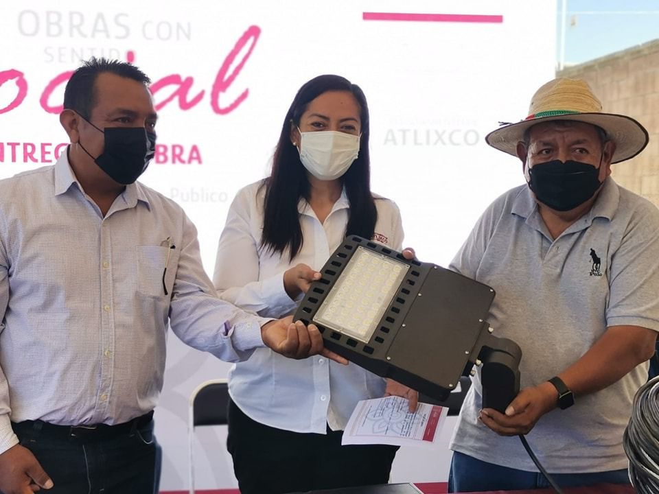 Ariadna Ayala continúa haciendo obras para mejorar el desarrollo de los atlixquenses