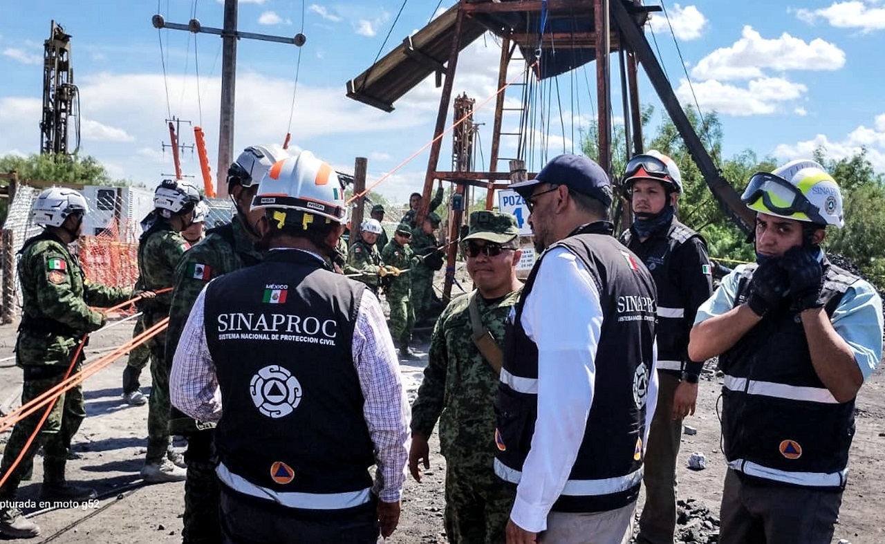 Investiga fiscalía de Coahuila a 3 personas por colapso de mina en Sabinas donde quedaron atrapados mineros