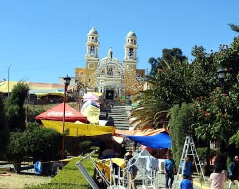 Feligreses nuevamente cantan las mañanitas a la Virgen de Guadalupe en el Cerrito tras dos años de no hacerlo