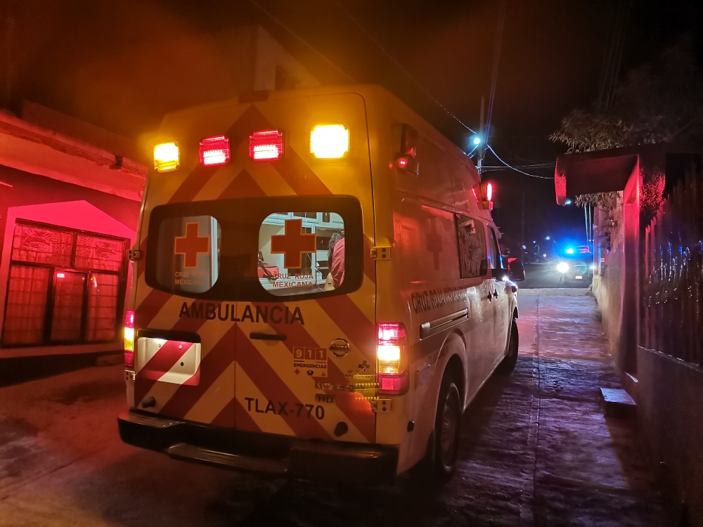 Riña familiar deja a un hombre con lesión por cuchillo, en Acuitlaplico 