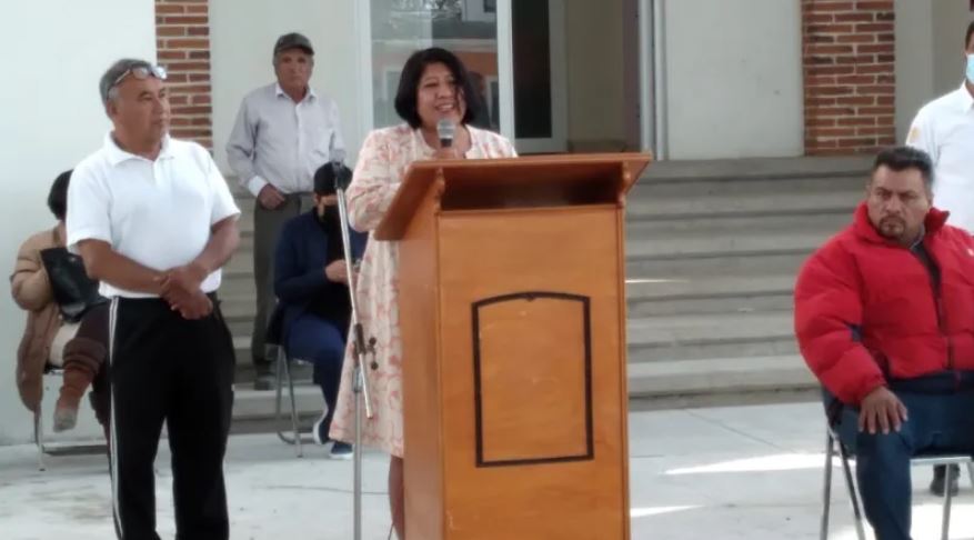 Alcaldesa de Panotla inaugura biblioteca pública en San Tadeo Huiloapan
