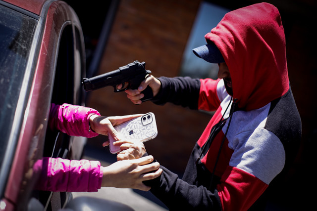 Delincuentes aprovechan pago de aguinaldos para estafar