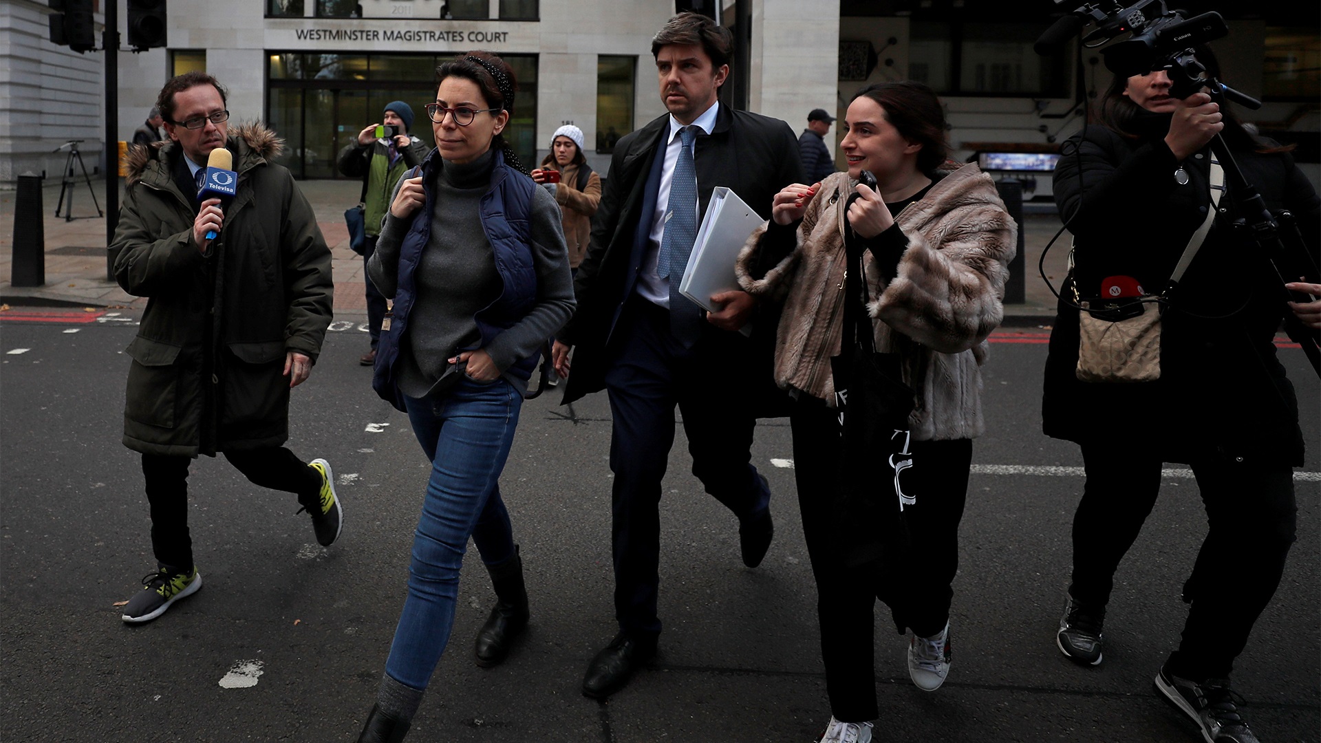 Niegan amparo contra extradición a Karime Macías ex esposa de Duarte 